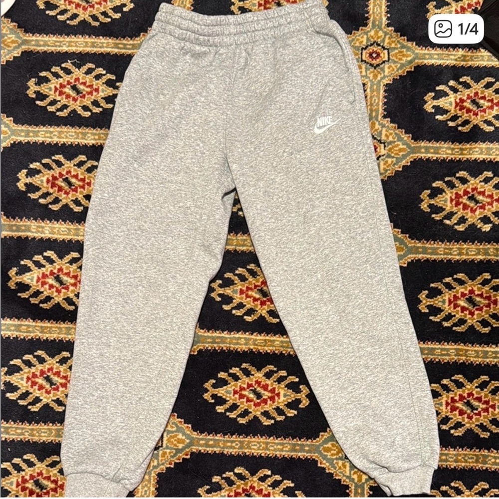 Men’s Grey Nike Sweatpants